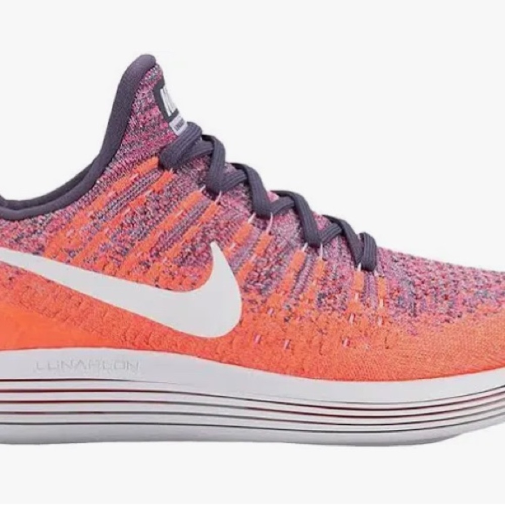 Nike Women's Lunarepic Flyknit 2 with Lunarlon technology